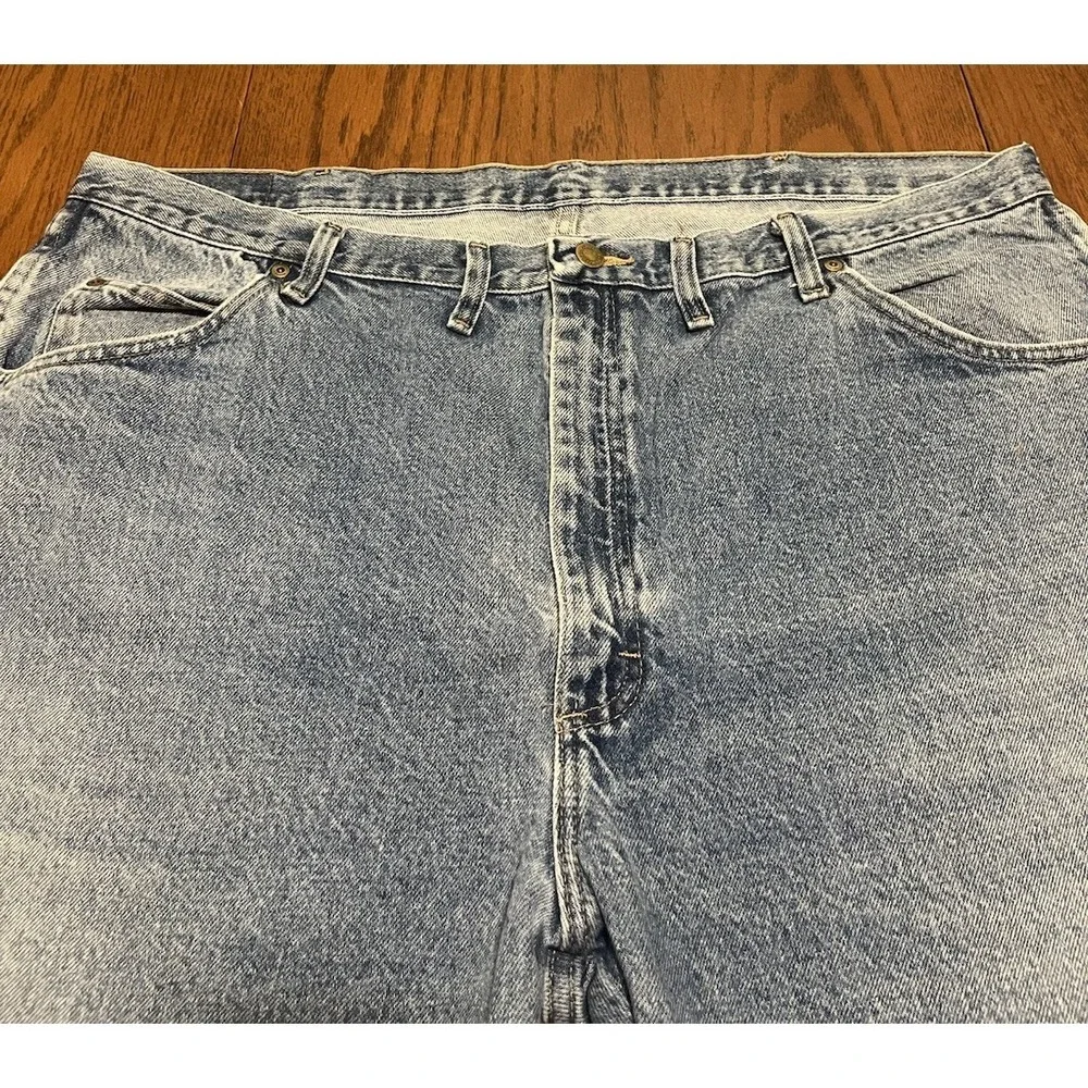 Wrangler Premium Men's Jeans Regular Fit Light Wash Straight 44x30 96501DS, EUC
